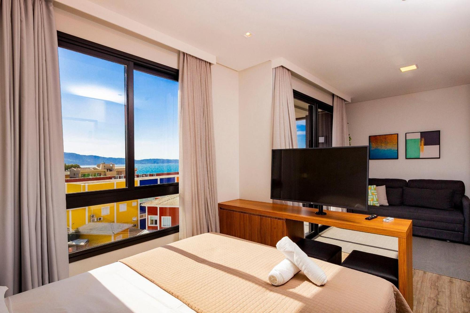 Aion Suites 302 - Lindo Apartamento Com Vista Para O Mar, A 60M Da Praia De Bombinhas, Com Piscina E Academia No Rooftop. Buitenkant foto