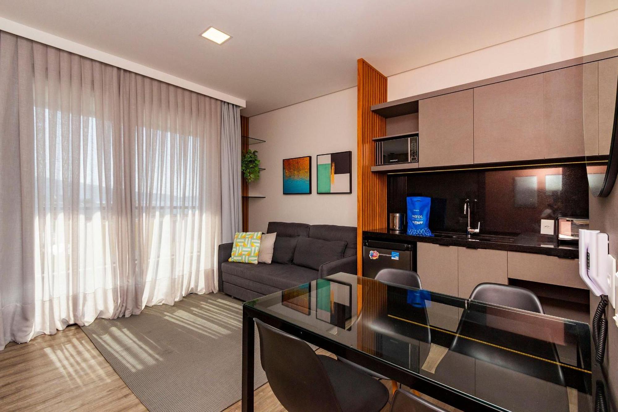 Aion Suites 302 - Lindo Apartamento Com Vista Para O Mar, A 60M Da Praia De Bombinhas, Com Piscina E Academia No Rooftop. Buitenkant foto