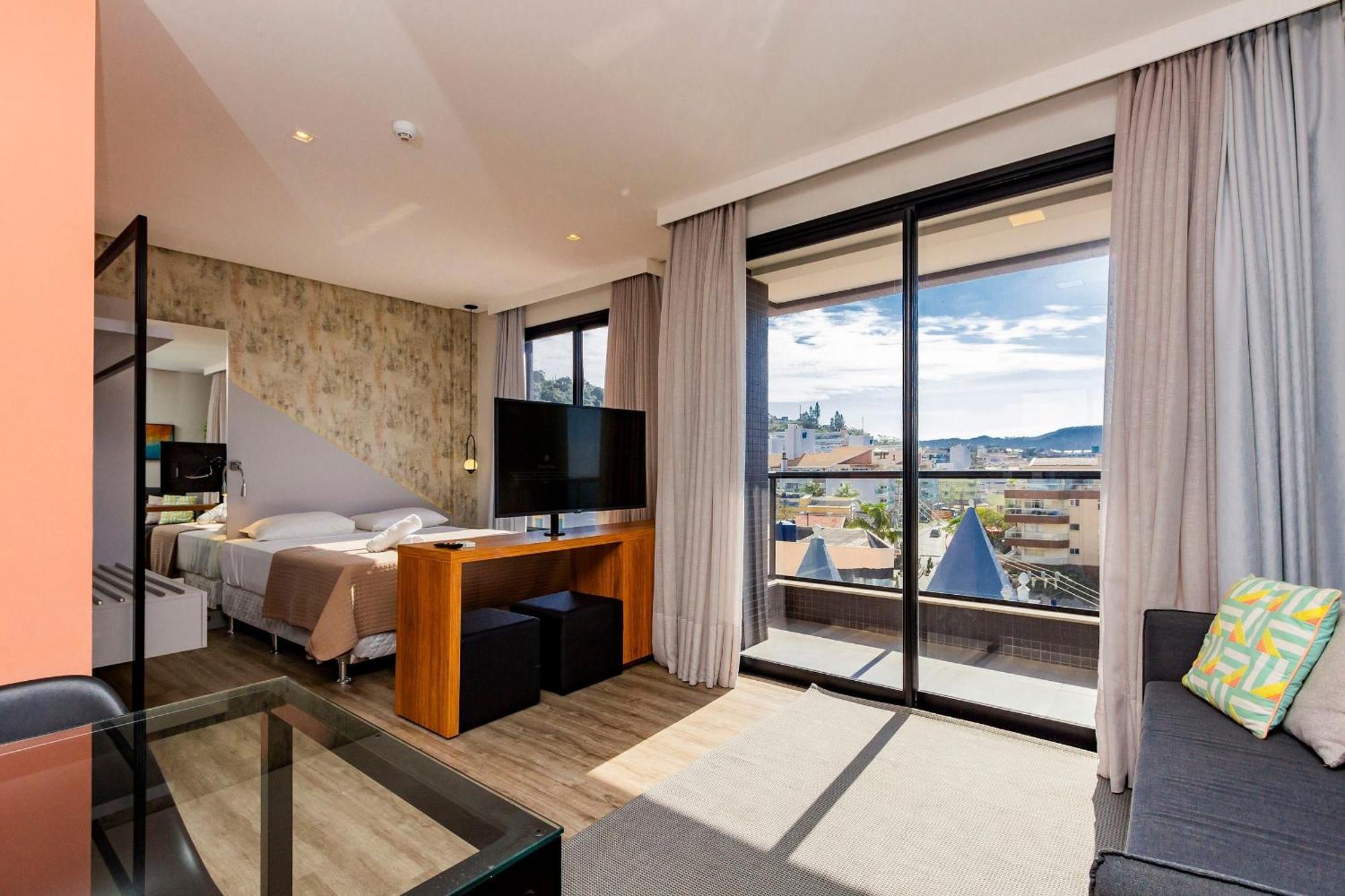 Aion Suites 302 - Lindo Apartamento Com Vista Para O Mar, A 60M Da Praia De Bombinhas, Com Piscina E Academia No Rooftop. Buitenkant foto